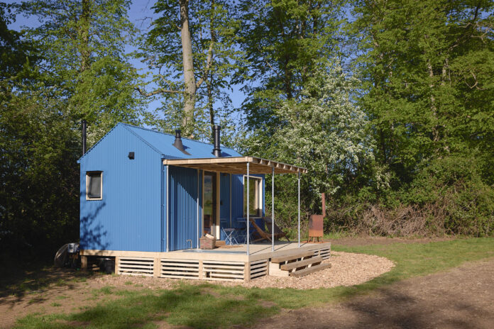 Alcoves - Blue Cabin on Kip Hideaways