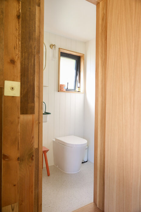 Alcoves - Green Cabin on Kip Hideaways