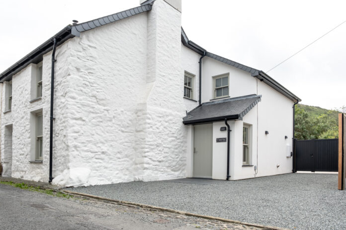 Y Nyth, Ceredigion