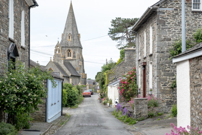 Y Nyth, Ceredigion