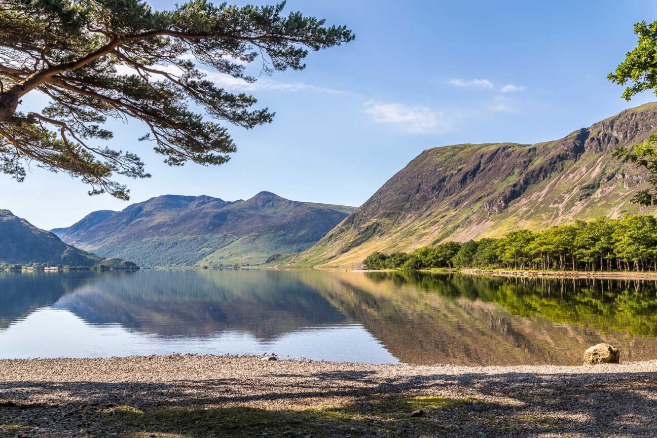 Crummock-Water-by-Andrewswalks.co.uk