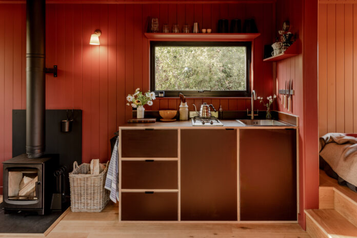 Sussex Shacks - Blackthorn