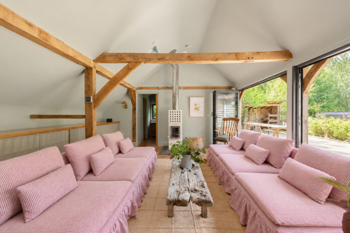 The Hammonds Cabin, Sussex