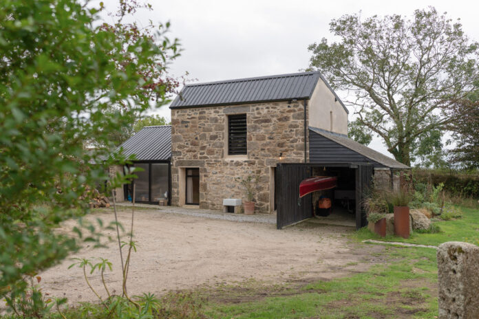 Tre Barn, Cornwall