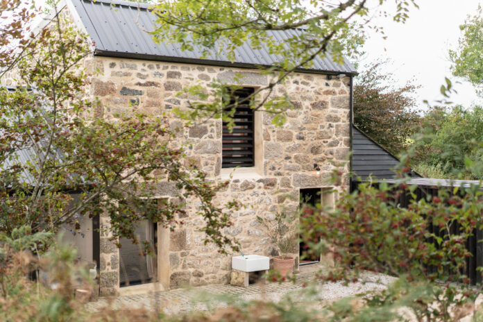 Tre Barn, Cornwall