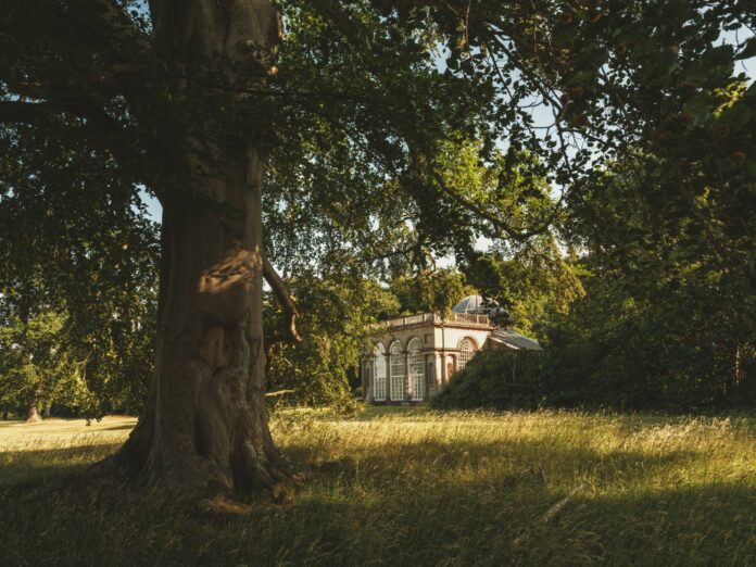test_shacks_at_weston_park_duplicate · exterior setting