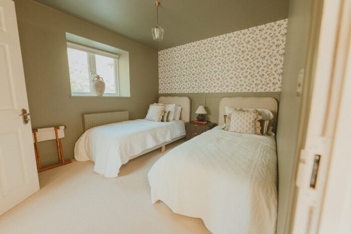Guesthouse, Fallow Retreats